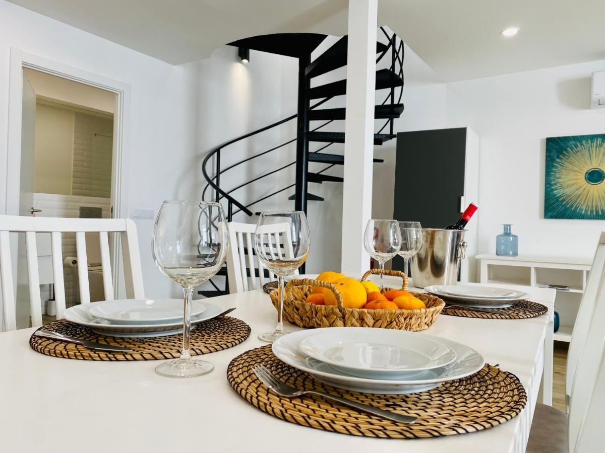 Tia Anica House I - Apartment With Terrace In Central Fuseta Beach Village Luaran gambar
