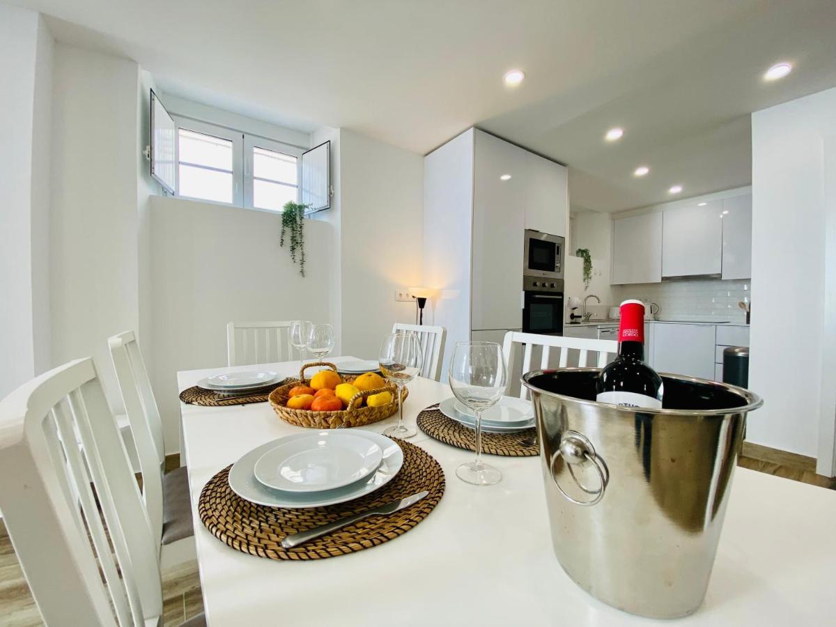 Tia Anica House I - Apartment With Terrace In Central Fuseta Beach Village Luaran gambar