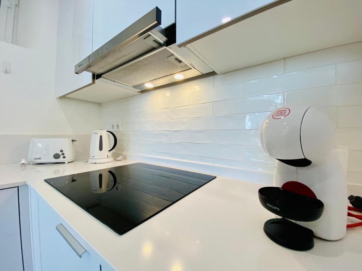 Tia Anica House I - Apartment With Terrace In Central Fuseta Beach Village Luaran gambar
