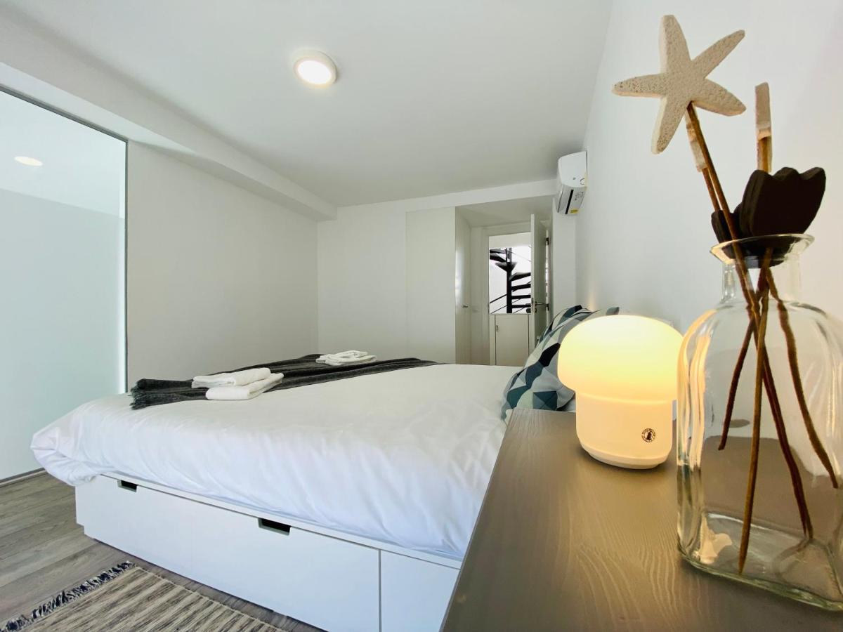 Tia Anica House I - Apartment With Terrace In Central Fuseta Beach Village Luaran gambar