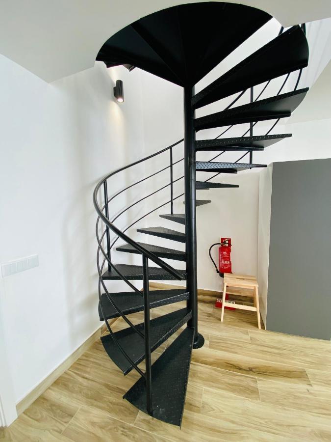 Tia Anica House I - Apartment With Terrace In Central Fuseta Beach Village Luaran gambar