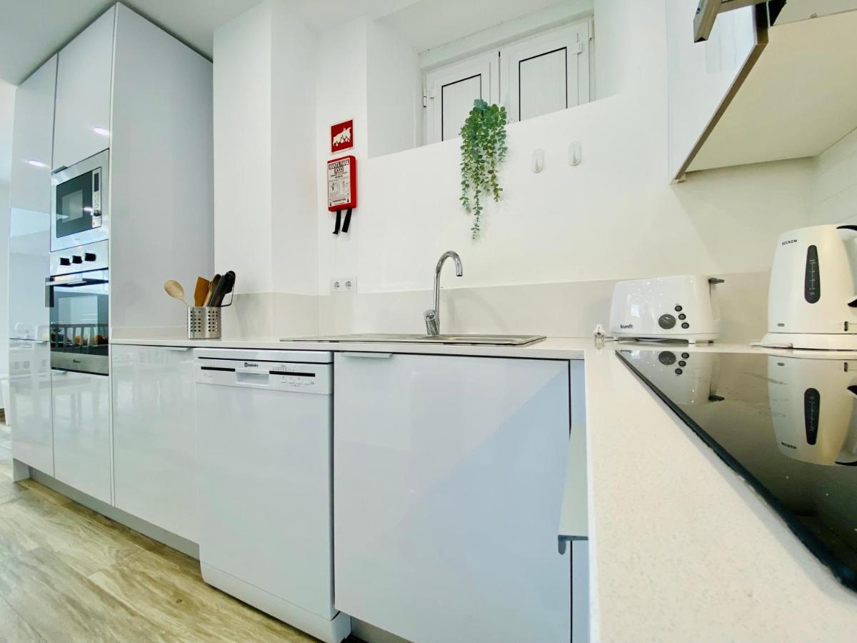 Tia Anica House I - Apartment With Terrace In Central Fuseta Beach Village Luaran gambar