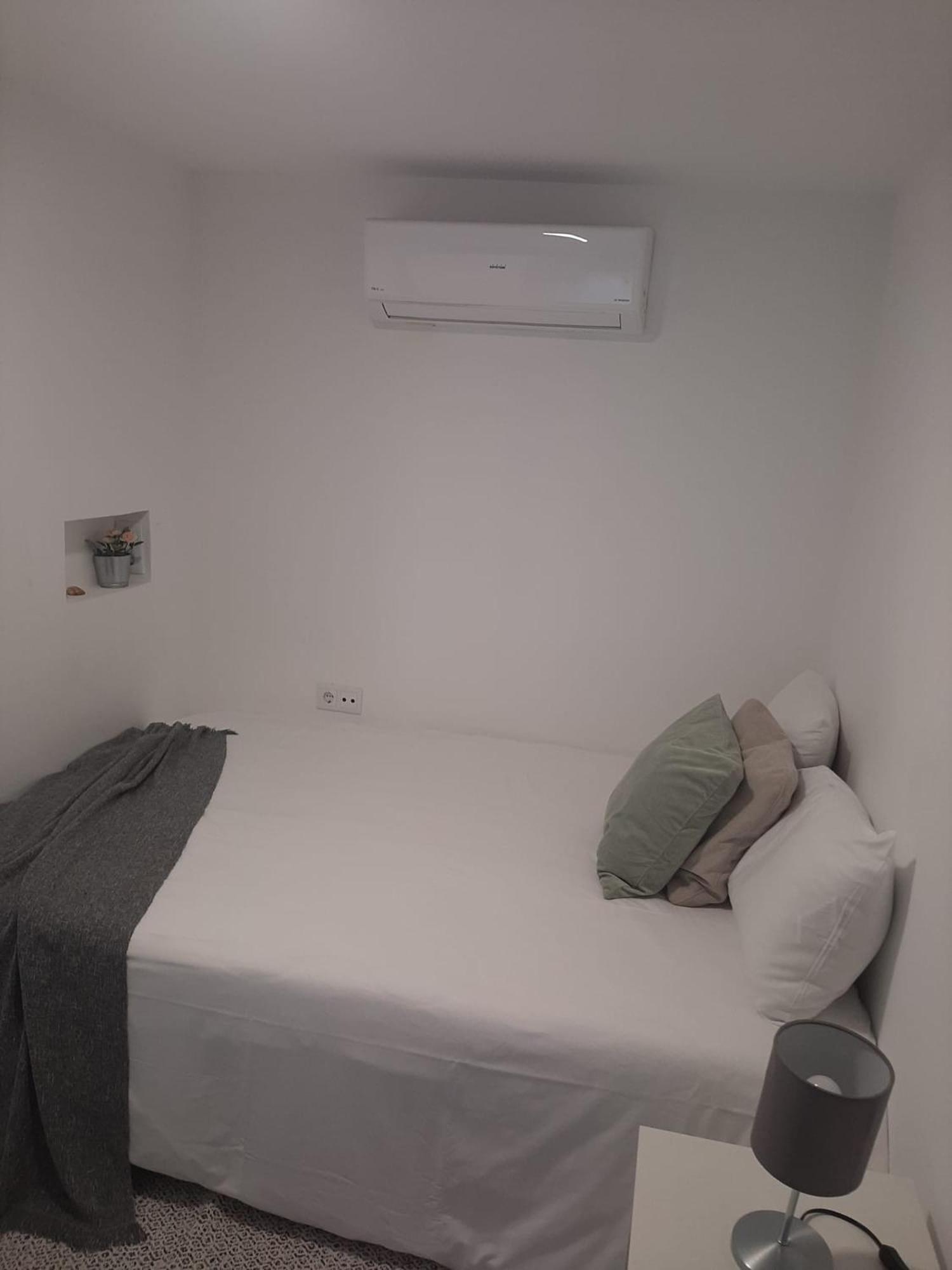 Tia Anica House I - Apartment With Terrace In Central Fuseta Beach Village Luaran gambar